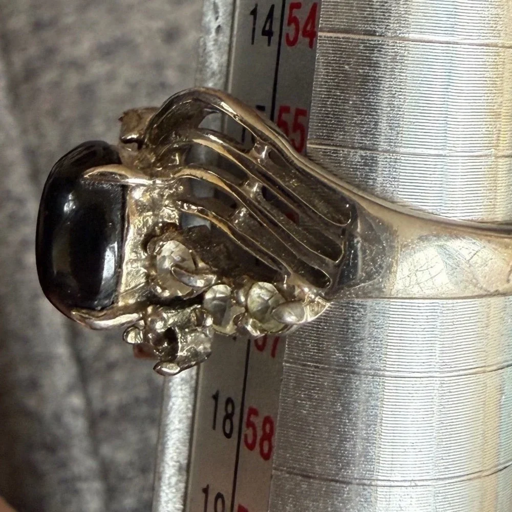 Vintage 14Kt ge silver tone Black cabochon Bypass Ring‎ Size 7.5 Flaws